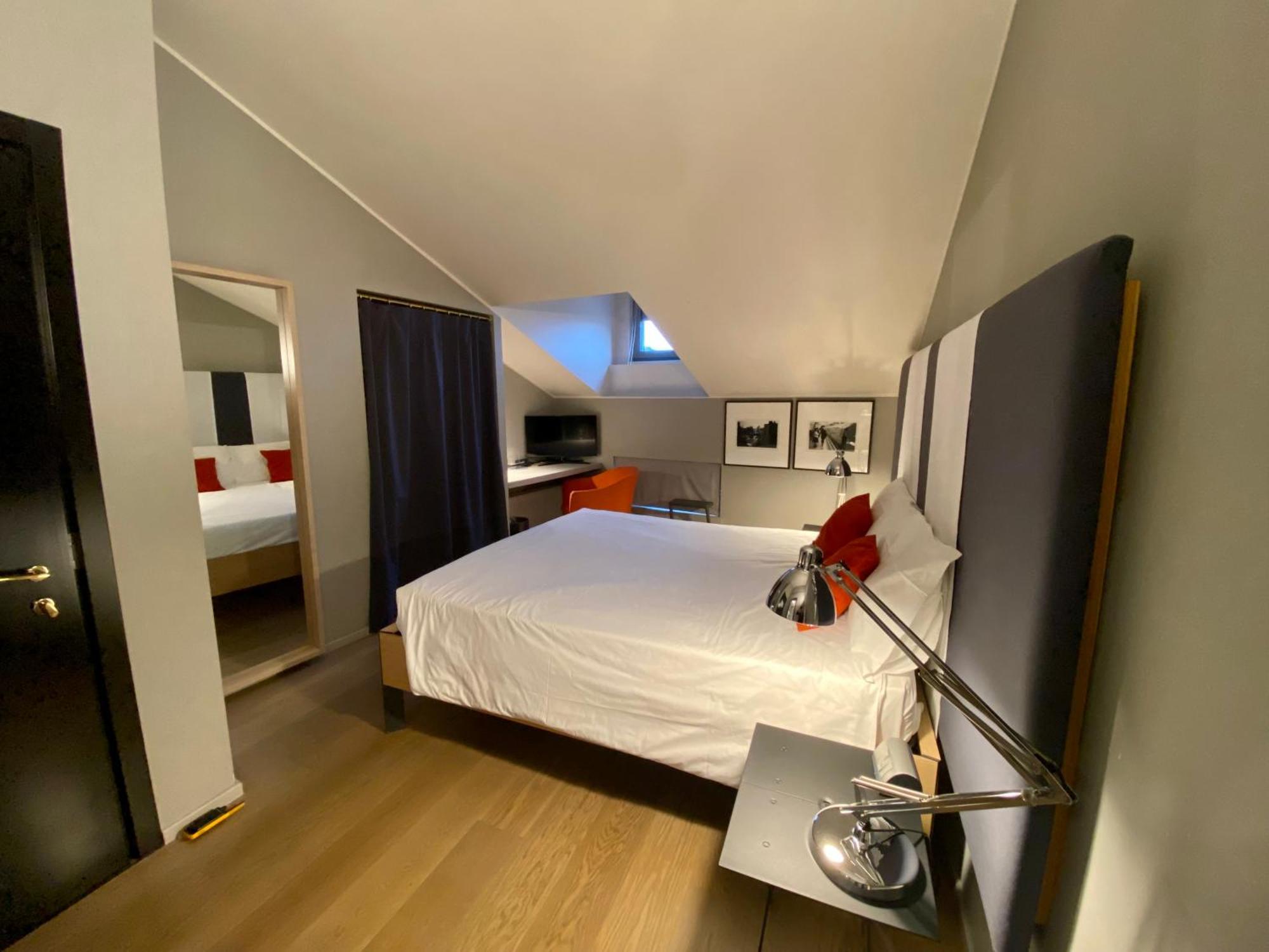Hotel Casa Poli Mantova Bagian luar foto