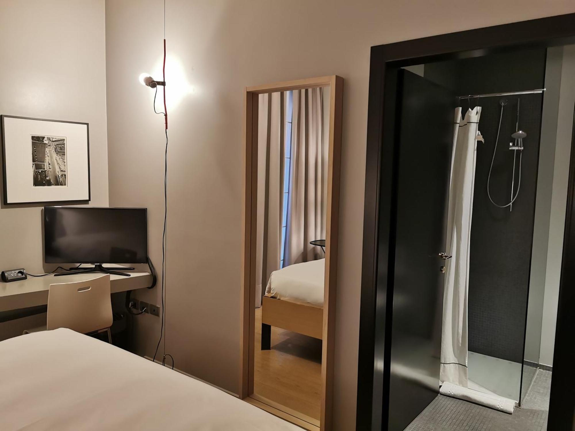 Hotel Casa Poli Mantova Bagian luar foto